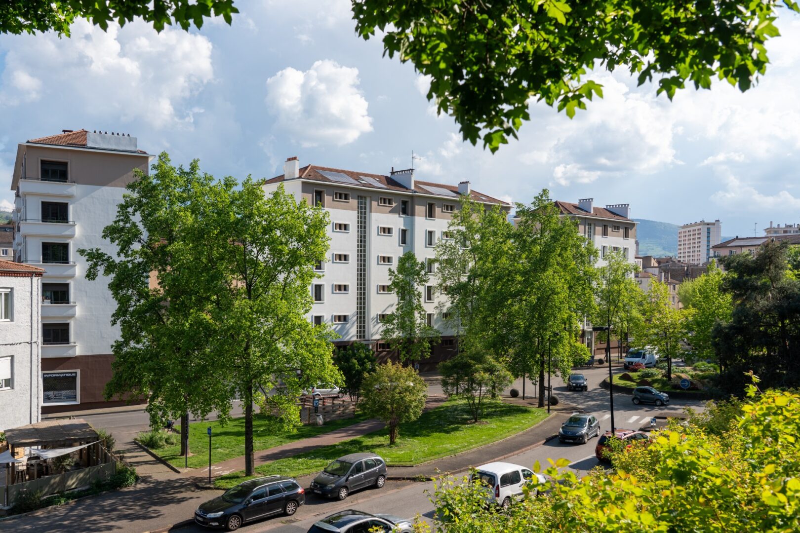 Réhabilitation de l’ensemble d’immeubles de 126 logements collectifs des «Fours Banaux»